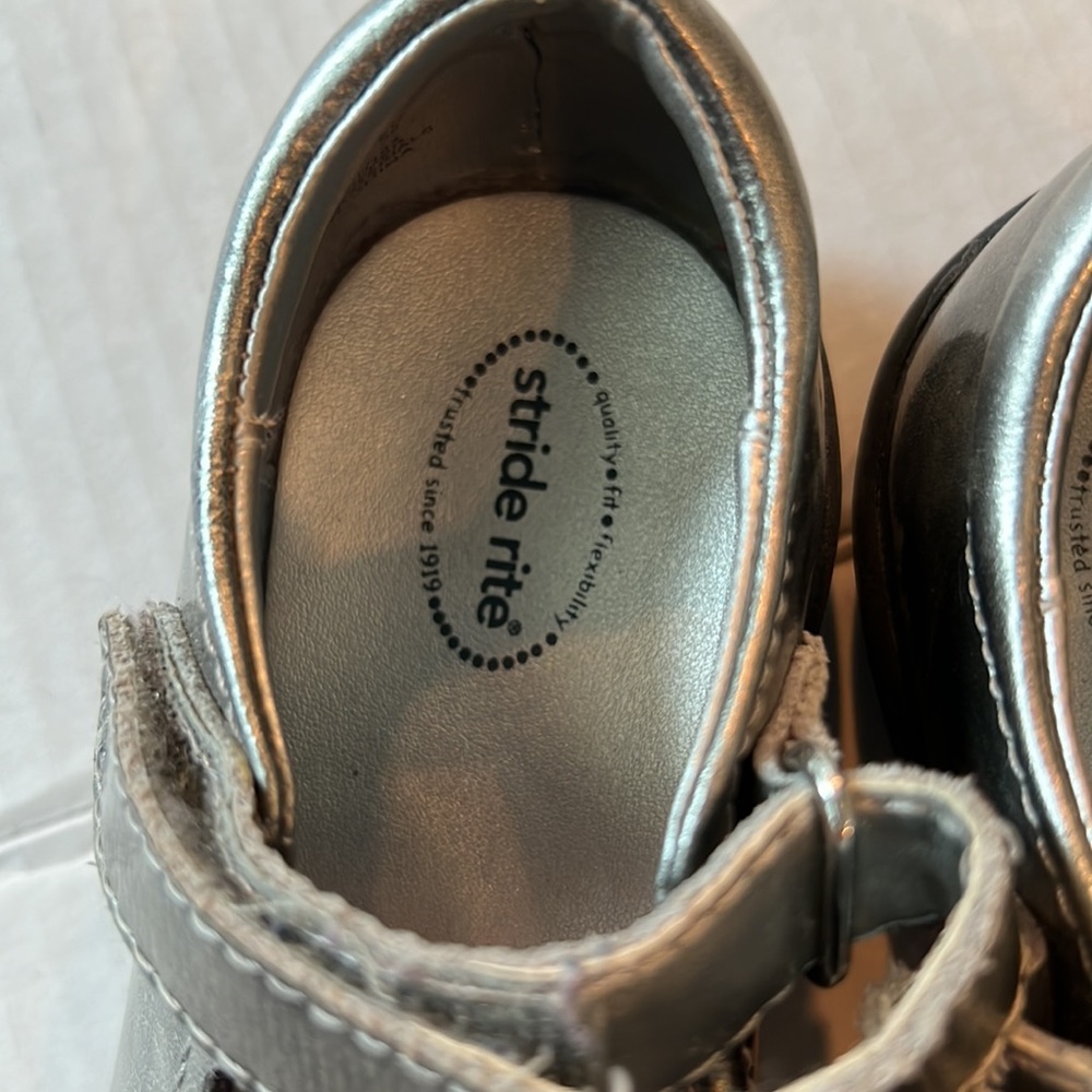 Stride Rite - Picture 6 of 8